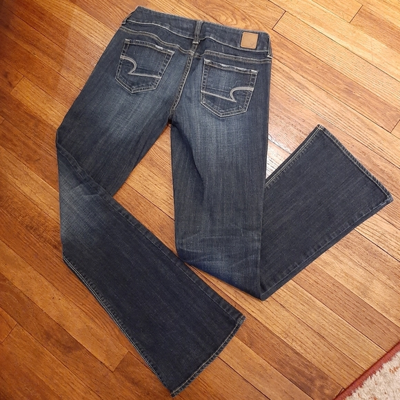 American Eagle Artist Jeans - Picture 2 of 11